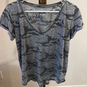 American Eagle oversized tee